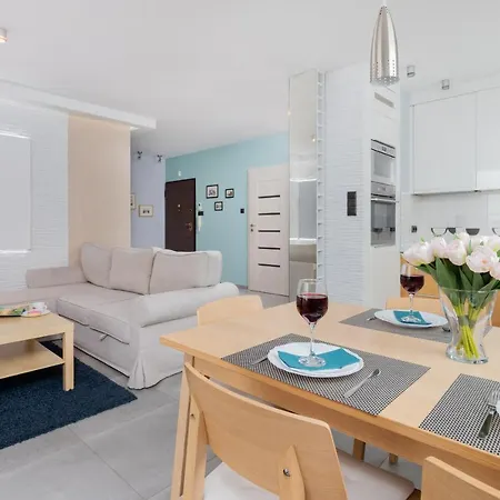 Trzy Zagle - City View With Balcony By Renters