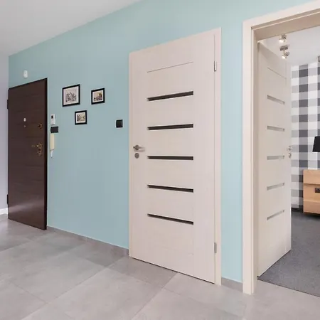 Trzy Zagle - City View With Balcony By Renters * غدانسك