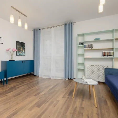 Trzy Zagle - City View With Balcony By Renters * غدانسك